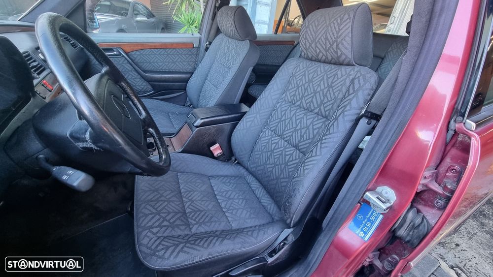 Mercedes-Benz C 250 D Elegance - 3