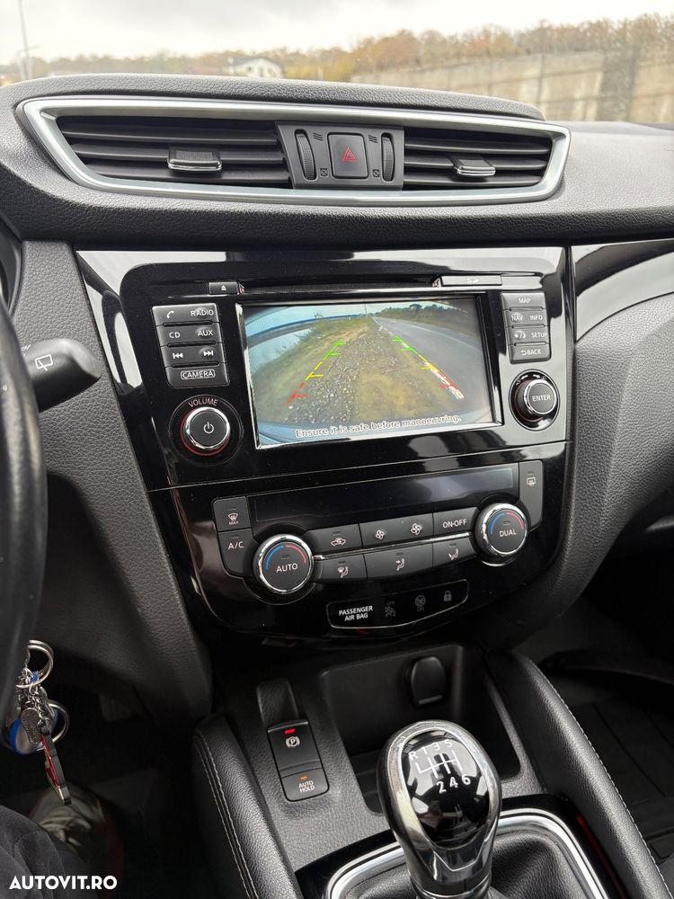 Nissan Qashqai 1.5 DCI Start/Stop Visia - 10