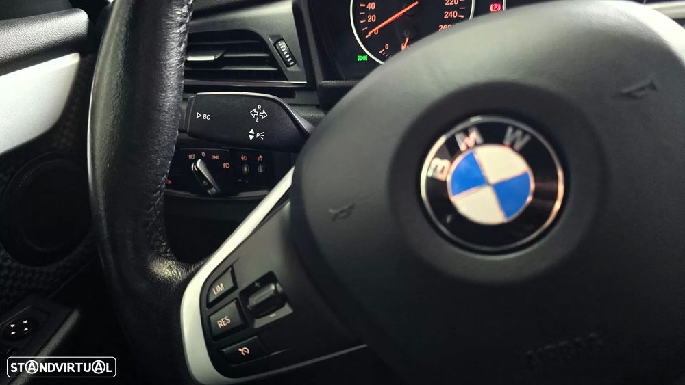 BMW 216 Active Tourer d Line Sport Auto - 25