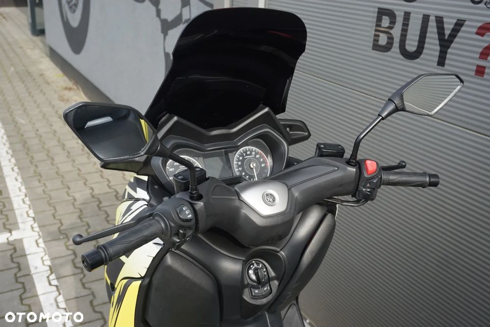 Yamaha X-max - 16