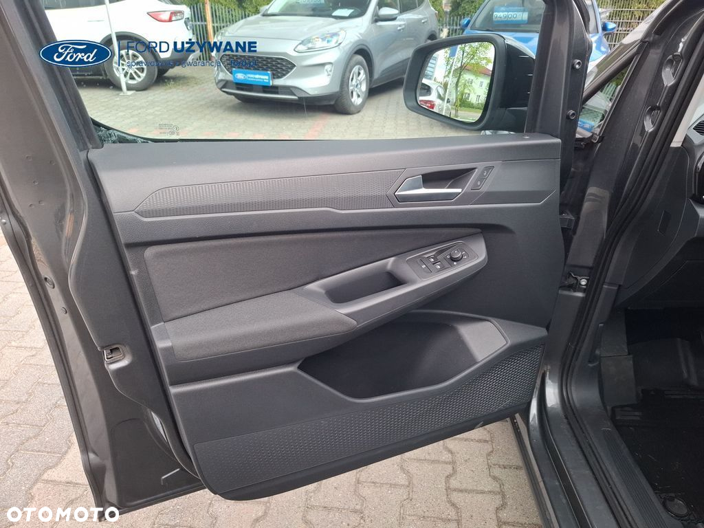 Ford Tourneo Connect Grand - 15