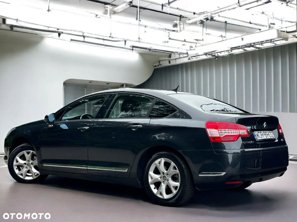 Citroën C5 2.0i 16V Exclusive Equilibre Navi - 11