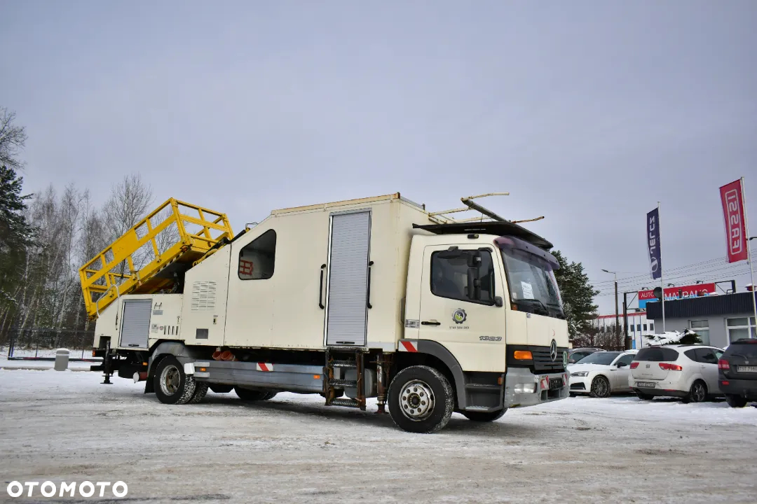 Mercedes-Benz ATEGO 1323 4x2 Podest Palfinger PK 8000T Platforma Radio - 3