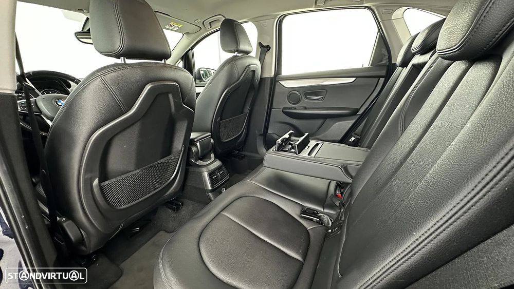 BMW 216 Active Tourer d Corporate Edition Business Edition - 42