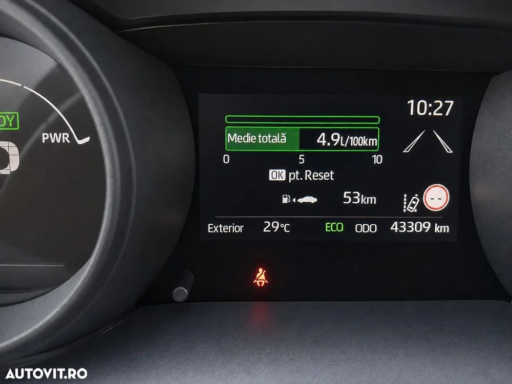 Toyota Yaris Cross - 13