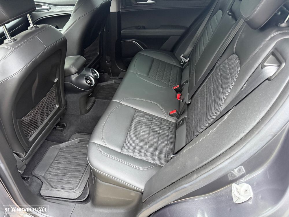 Alfa Romeo Stelvio 2.2 D Super AT8 - 7
