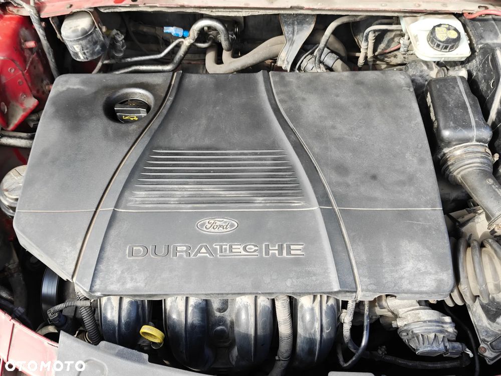 Ford Mondeo 2.0 Ghia X - 19