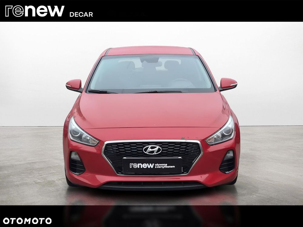 Hyundai i30 1.6 D Classic + - 8