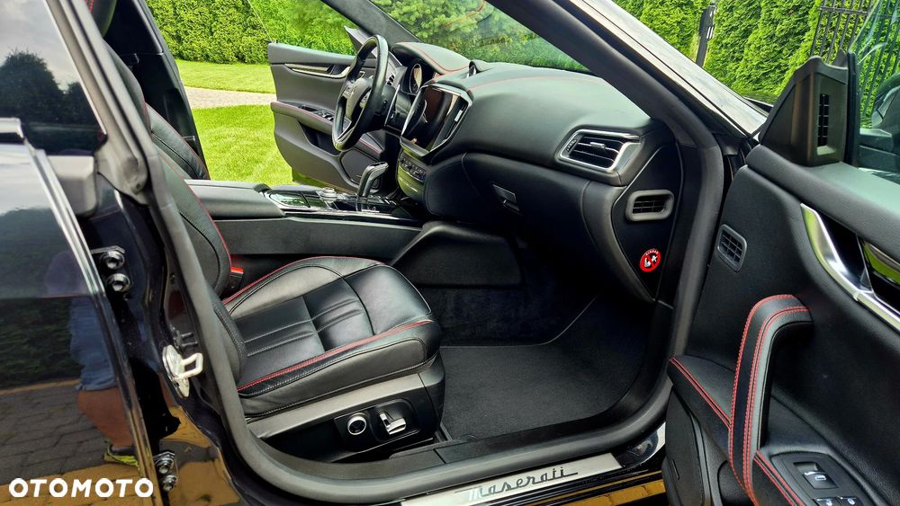 Maserati Ghibli Modena - 13