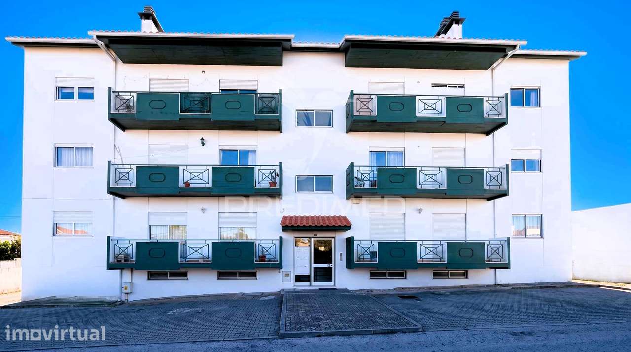 APARTAMENTO T3 REMODELADO COM GARAGEM BOX para 2 carros | MOINHOS D... - Grande imagem: 2/19