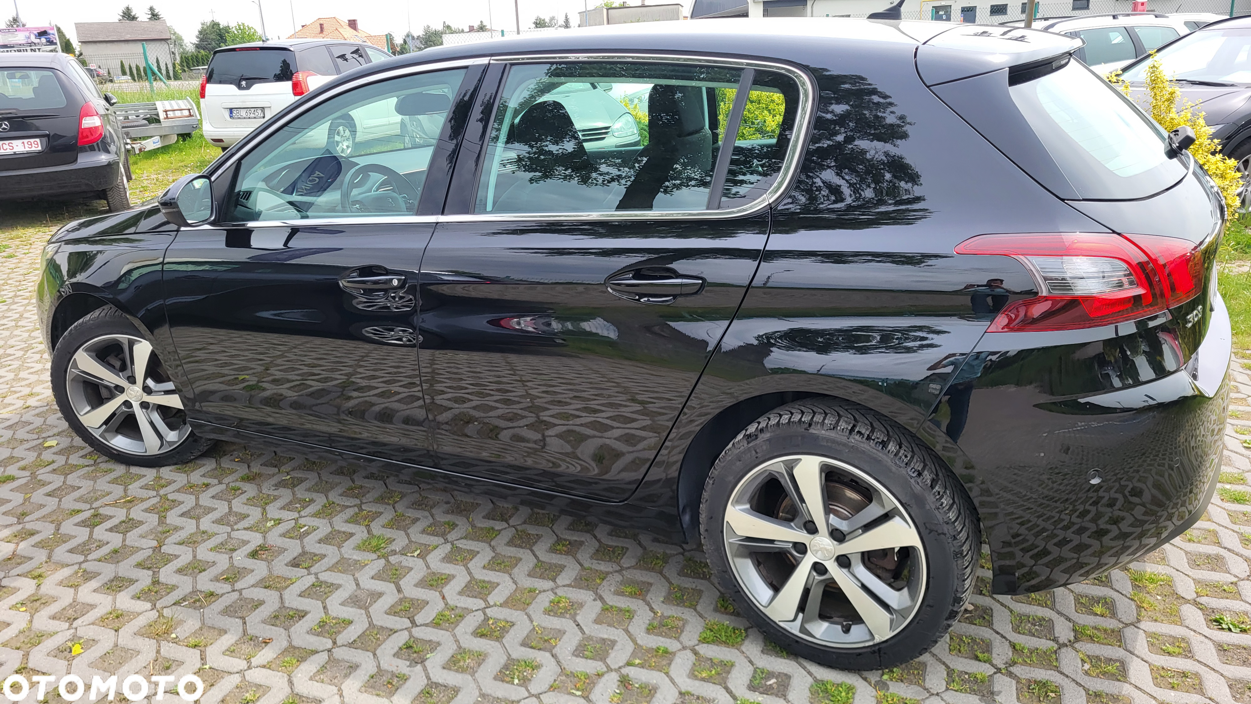 Peugeot 308 BlueHDi FAP 130 Stop & Start Allure - 24