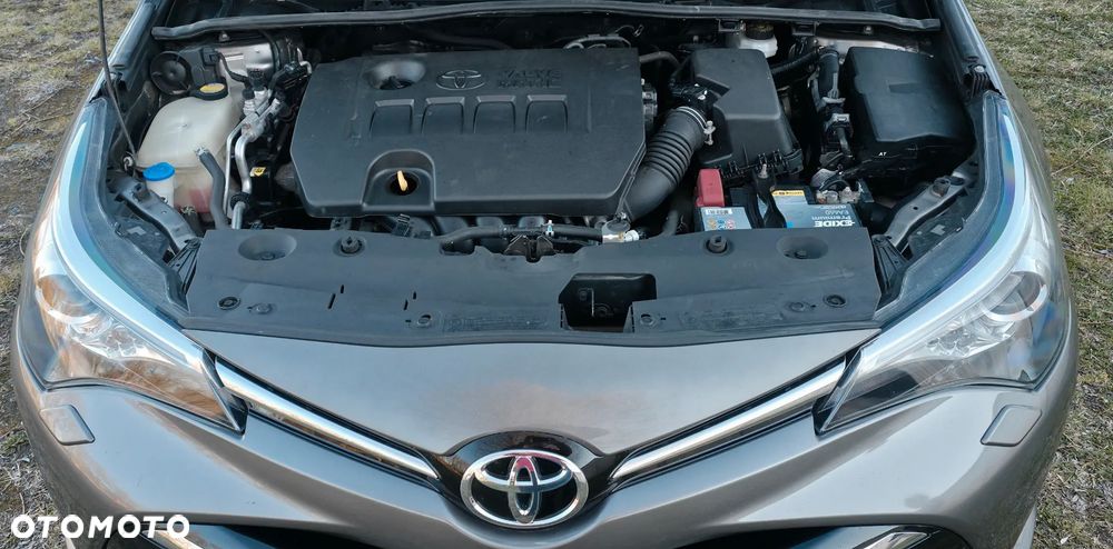 Toyota Avensis Touring Sports 1.8 Multidrive S Business Edition - 8