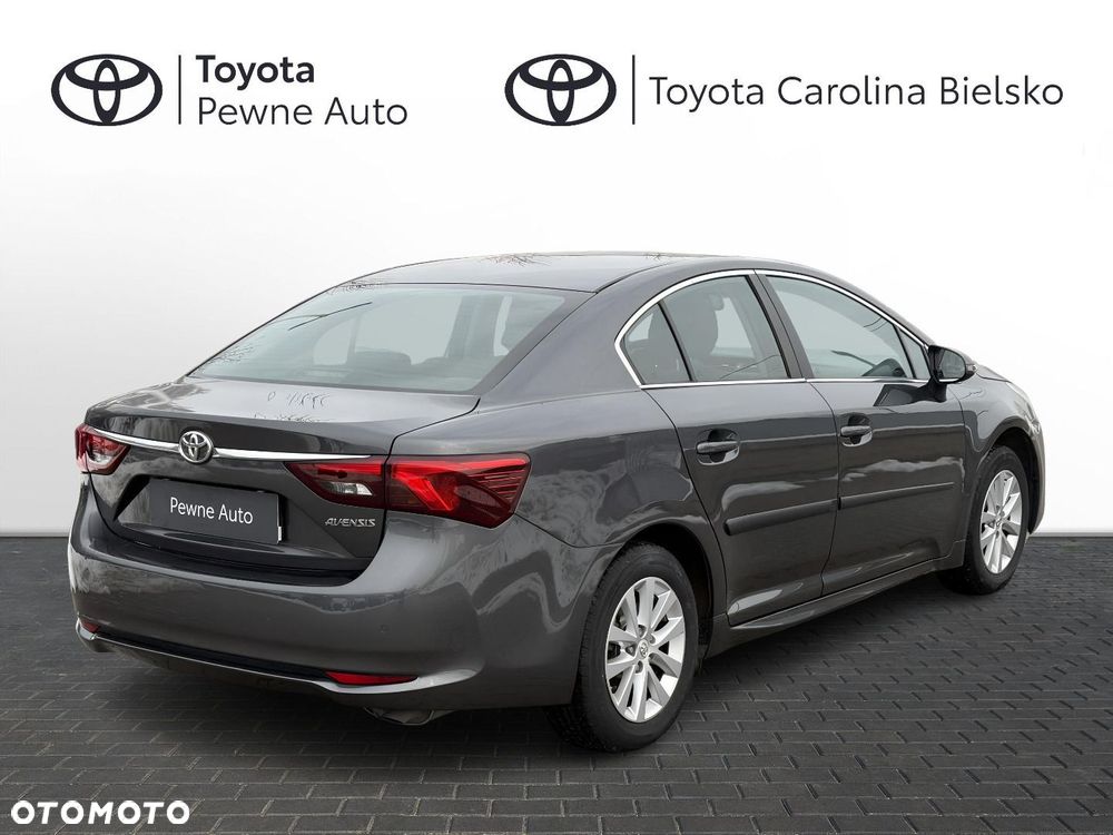 Toyota Avensis - 22