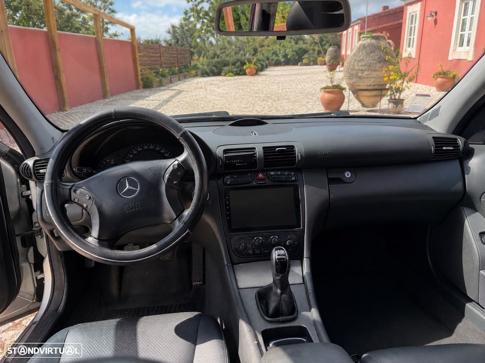 Mercedes-Benz C 220 - 6