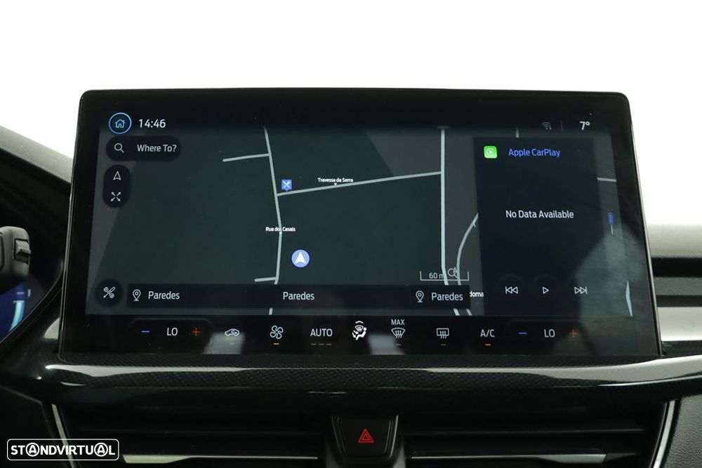 Ford Focus 1.0 EcoBoost MHEV ST-Line X - 11