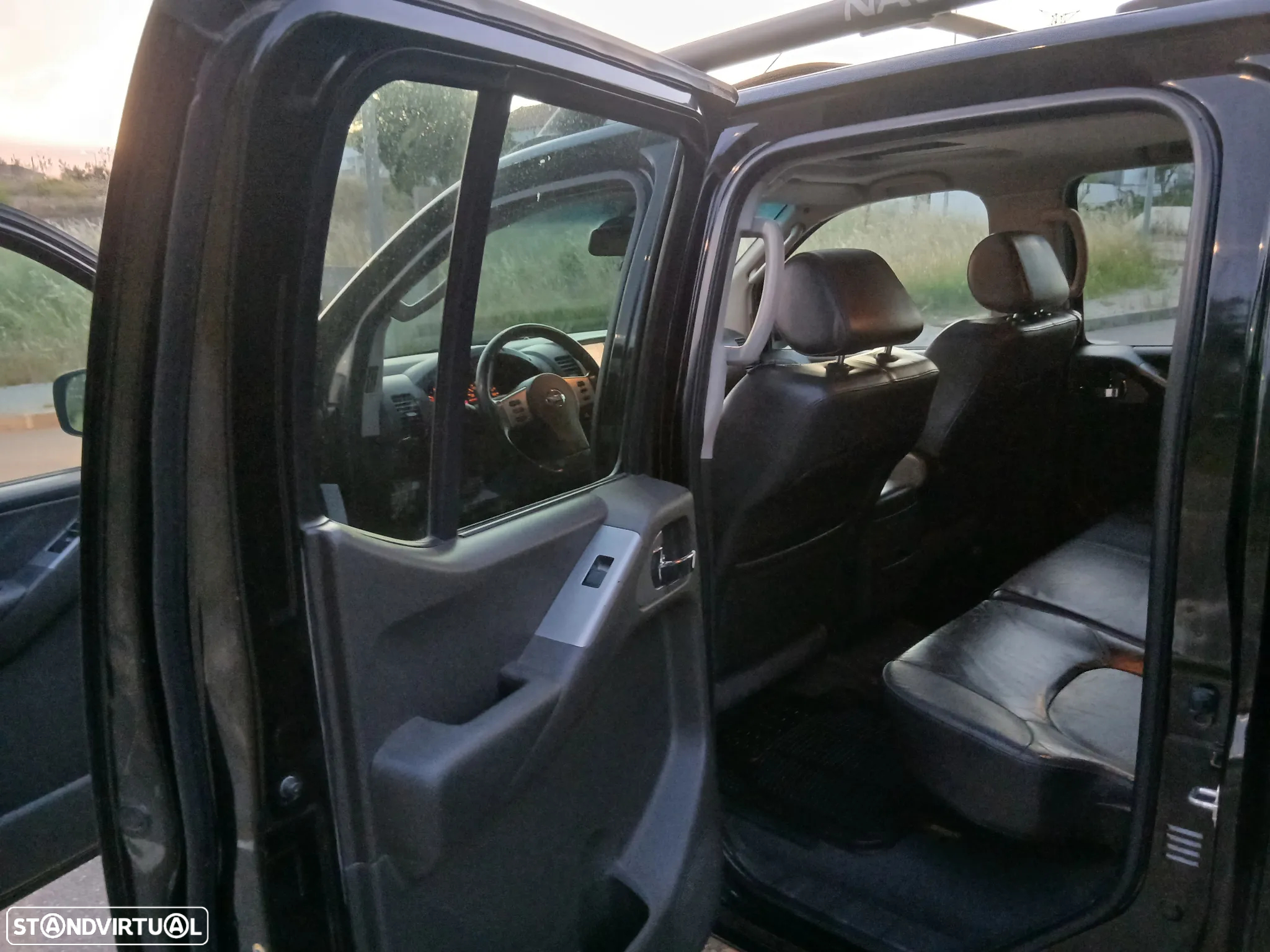 Nissan Navara Nav 2.5 dCi CD SE Comf+C-C+BDT - 7