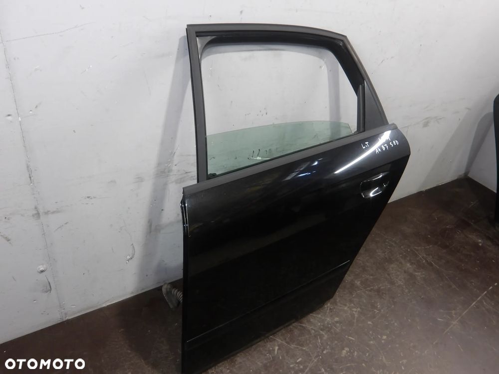 AUDI A4 B7 SEDAN 04-08 2.0TDI DRZWI LEWE TYLNE - 2