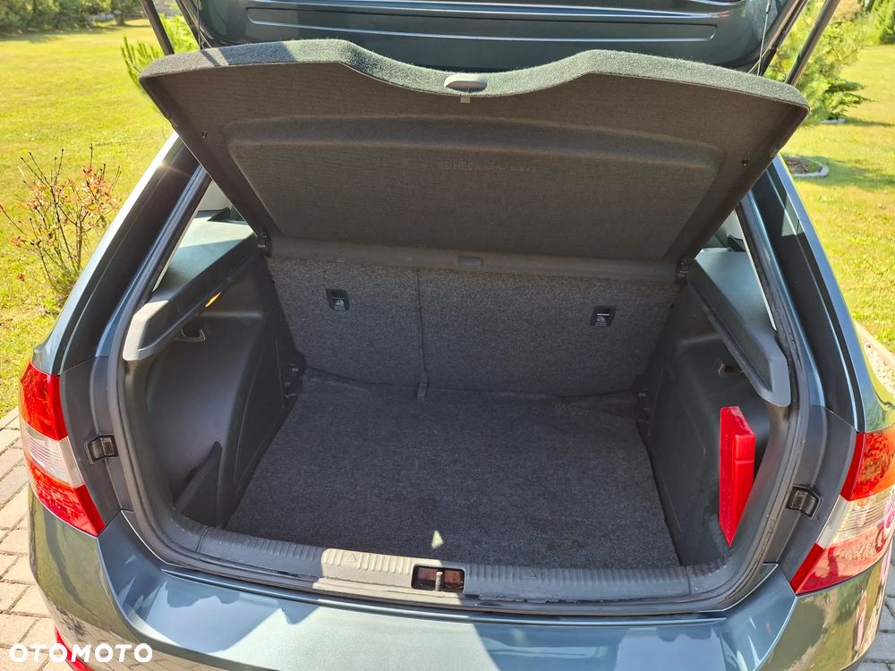Skoda RAPID 1.4 TDI DSG Clever - 24
