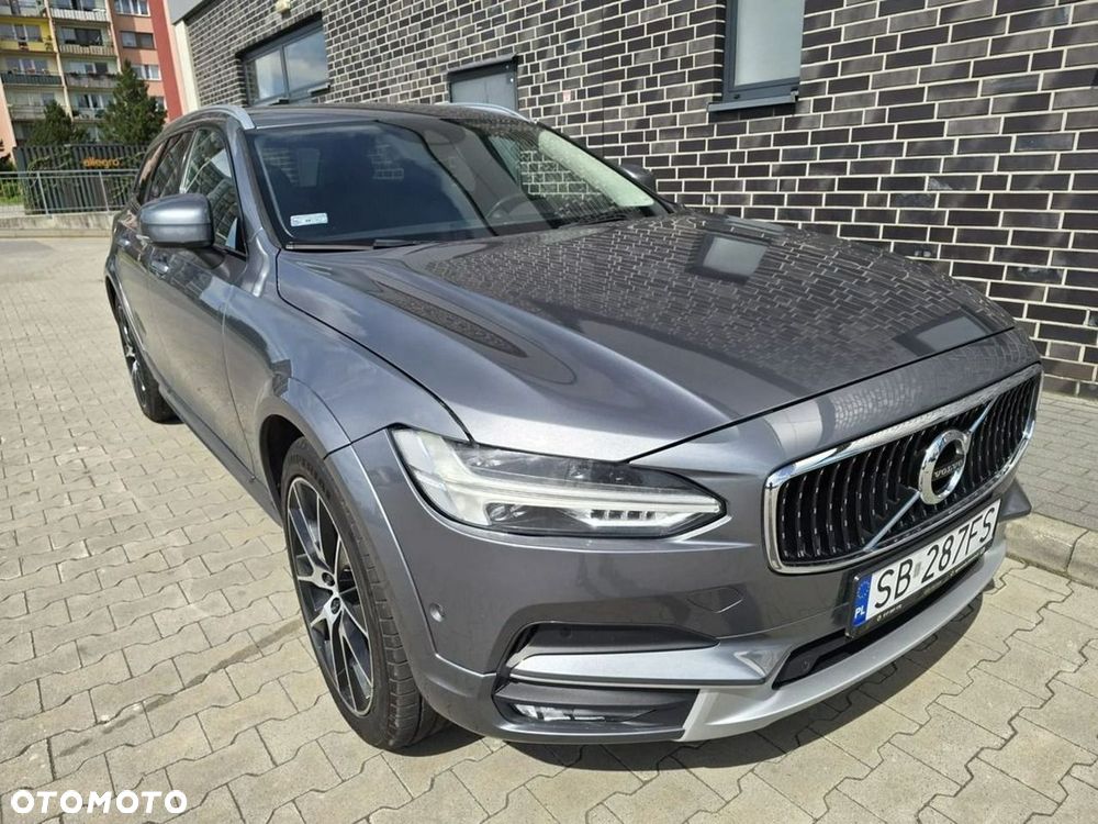 Volvo V90 Cross Country D4 AWD - 39
