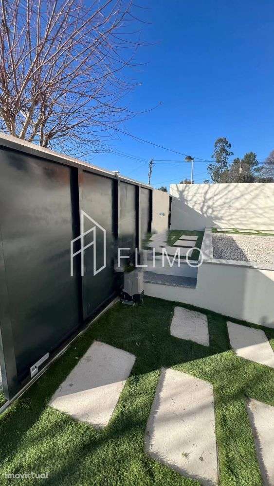 Moradia T3 geminada Nova - Grande imagem: 3/60