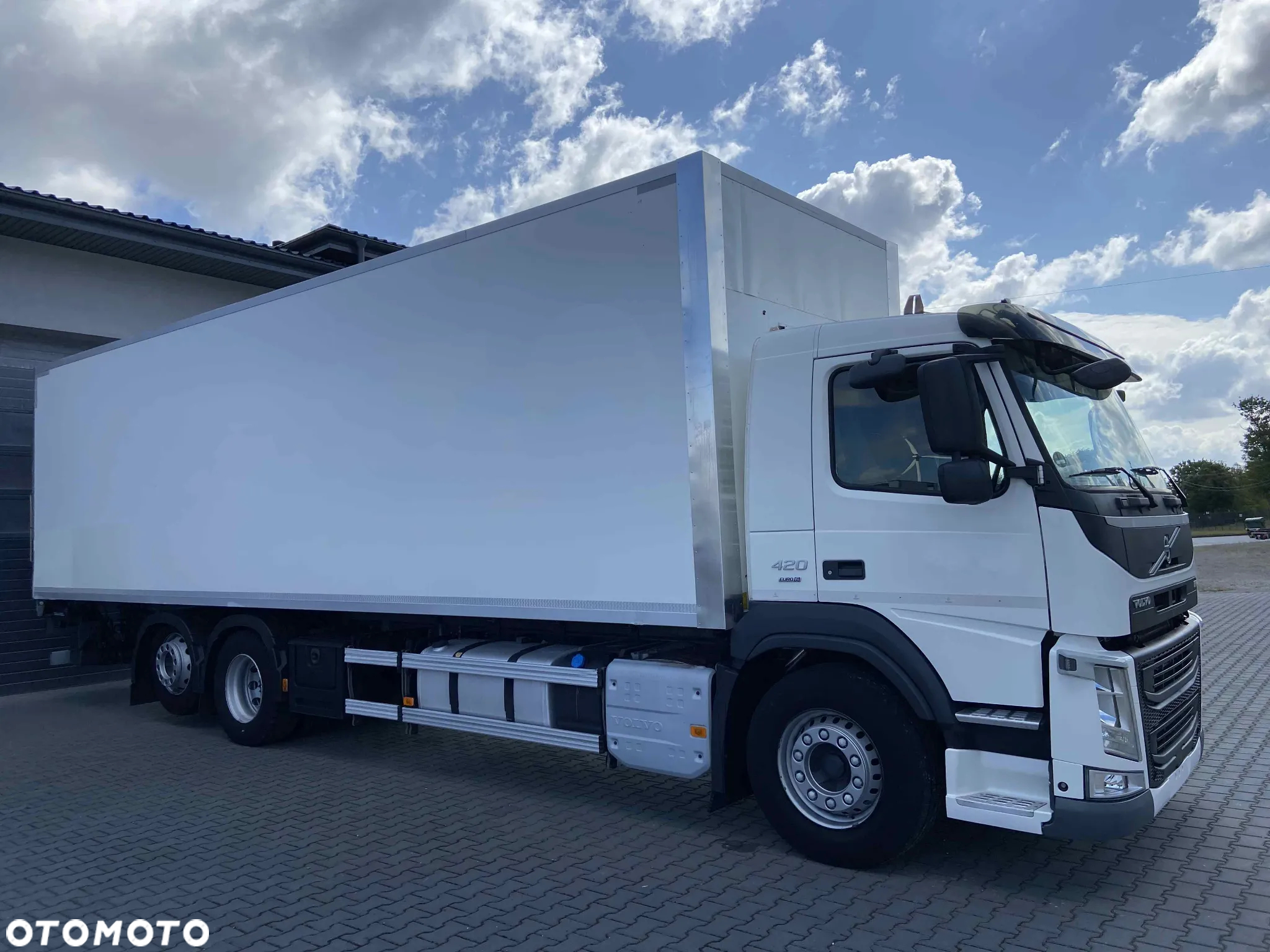 Volvo FM 420 23 PALETY OŚ SKRĘTNA EURO 6 - 2