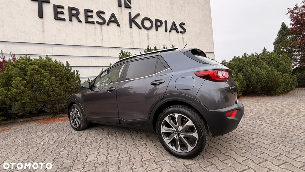 Kia Stonic - 19