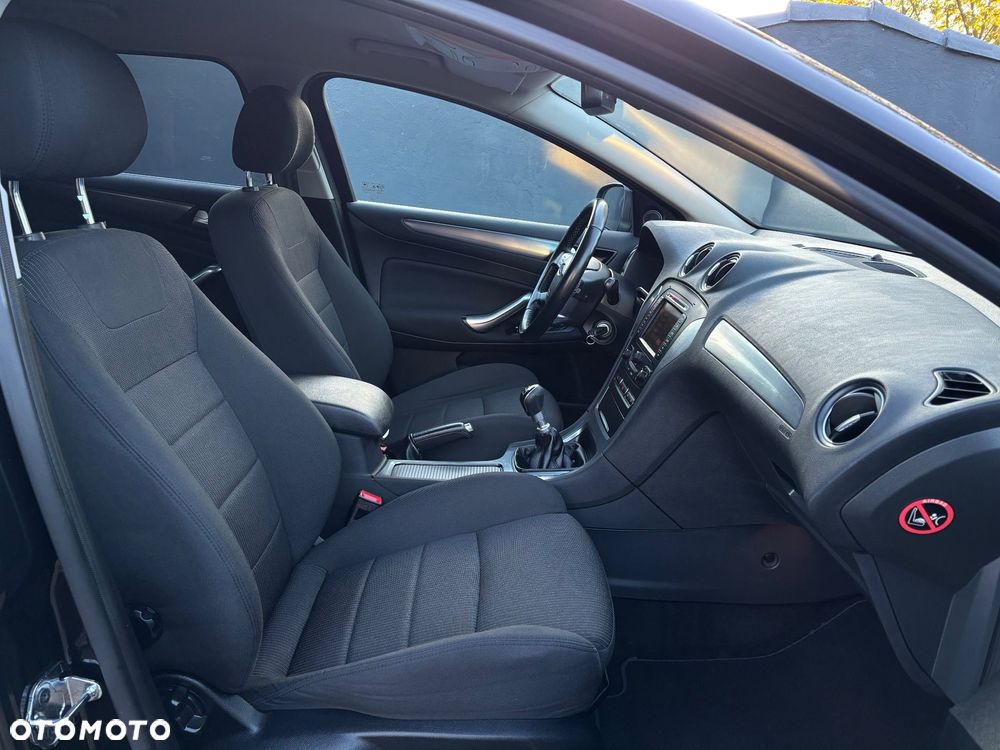 Ford Mondeo 2.0 TDCi Viva Titanium - 28