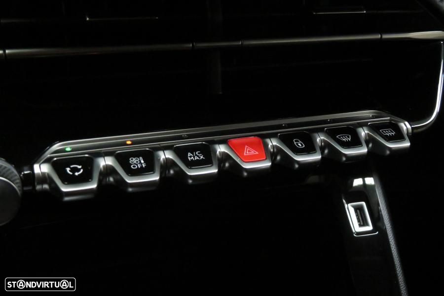 Peugeot 208 1.2 PureTech Active - 14