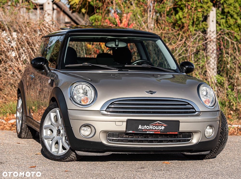 MINI Cooper Standard - 2