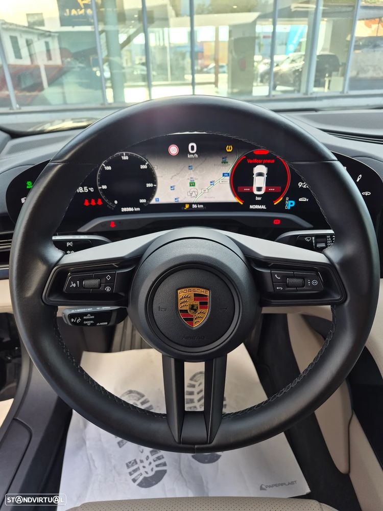 Porsche Taycan Standard - 20