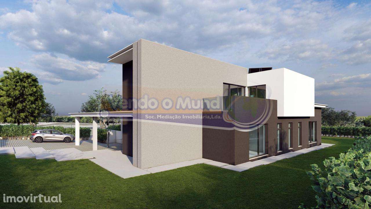 Moradia T6, em construção em Santo Estêvão (STE066) - Grande imagem: 4/24