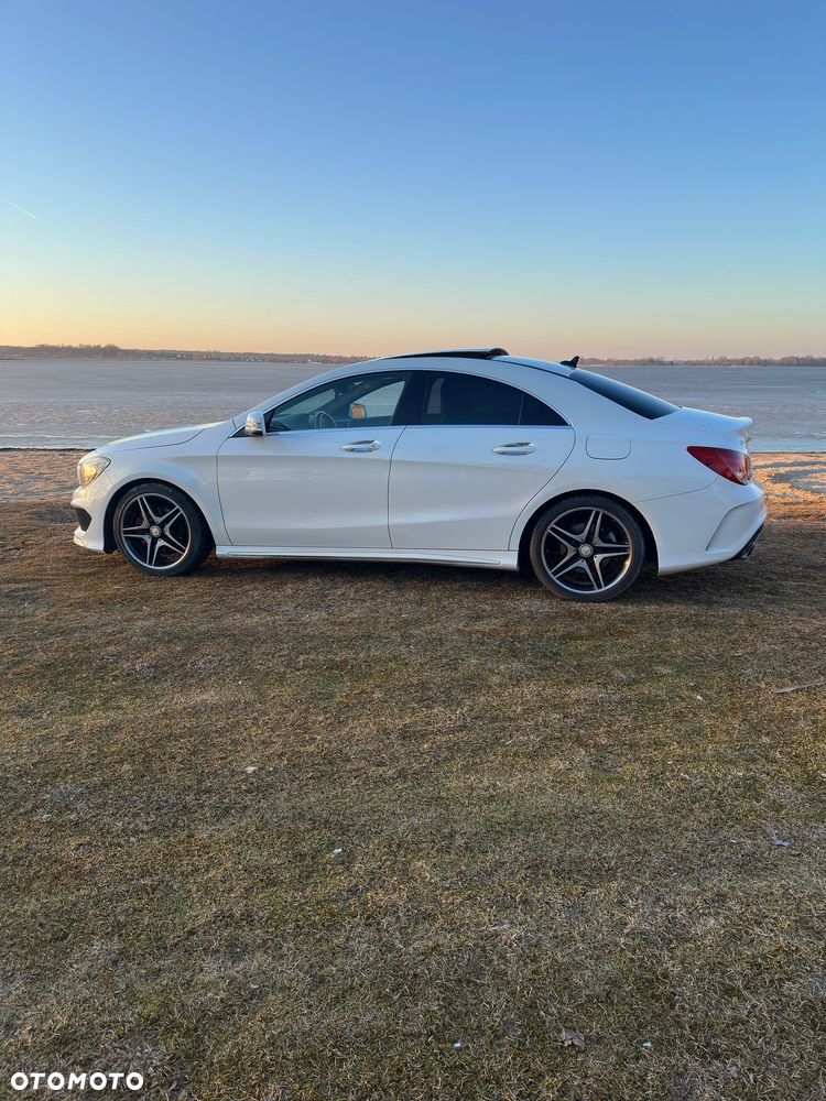 Mercedes-Benz CLA 200 7G-DCT AMG Line - 15
