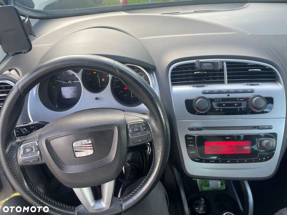 Seat Altea XL 1.6 Stylance - 6