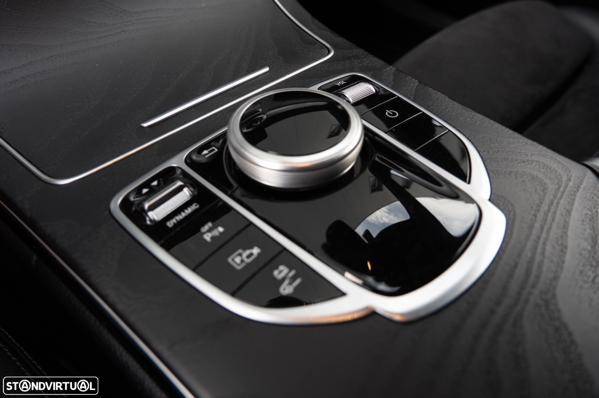 Mercedes-Benz C 300 BlueTEC Hybrid AMG Line - 14