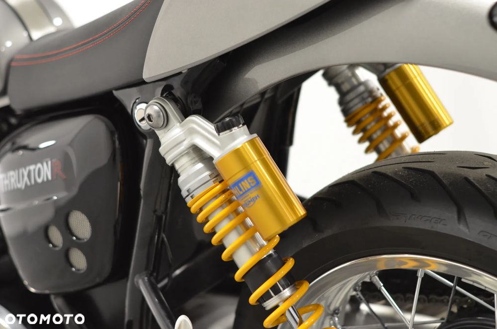 Triumph Thruxton - 14