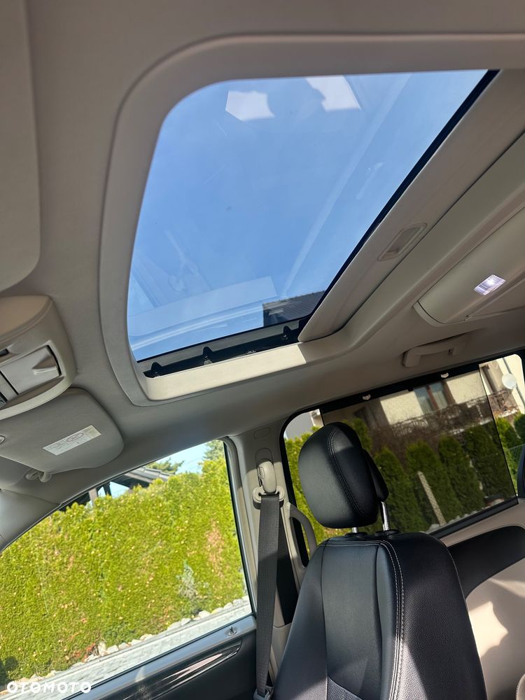 Lancia Voyager 2.8 Multijet 16v Platinum - 37