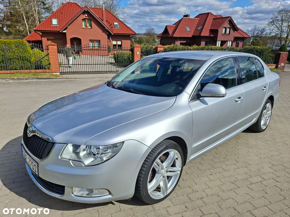 Skoda Superb 1.8 TSI Exclusive - 8