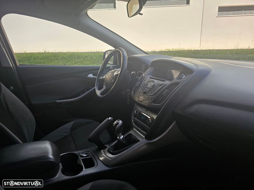 Ford Focus SW 1.6 TDCi Titanium Best Econetic - 10