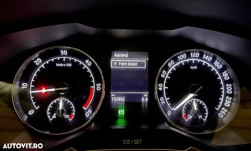 Skoda Superb 1.6 TDI DSG Style - 29