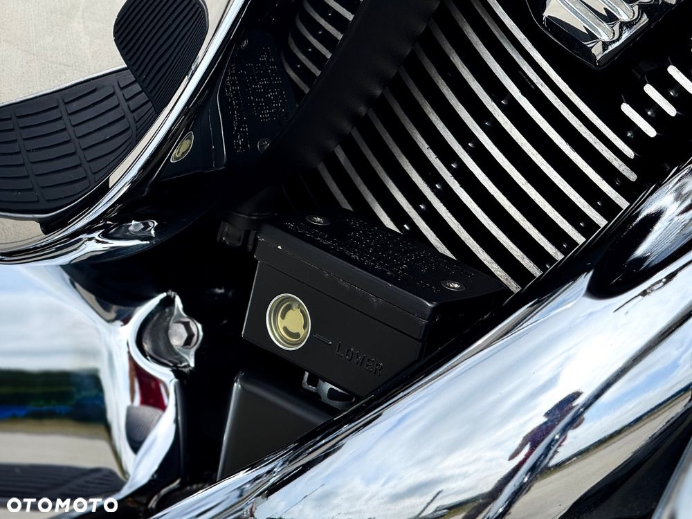 Suzuki Boulevard - 25