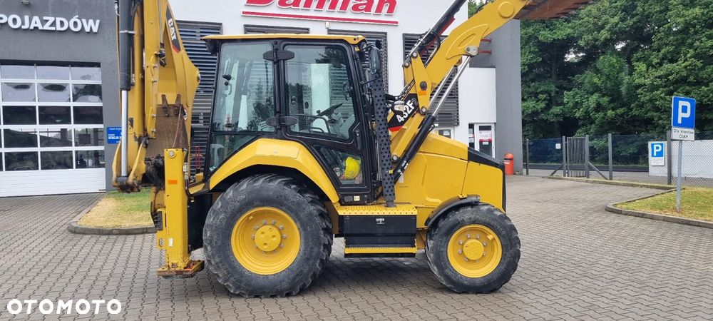 Caterpillar 432F2 - 4