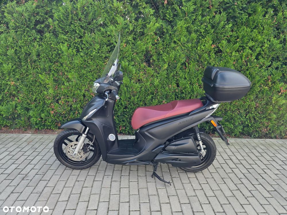 Kymco People - 3