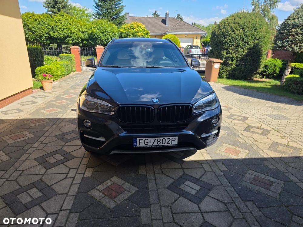 BMW X6 xDrive40d - 2