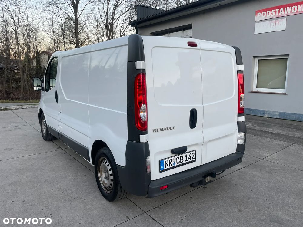 Renault Trafic - 9
