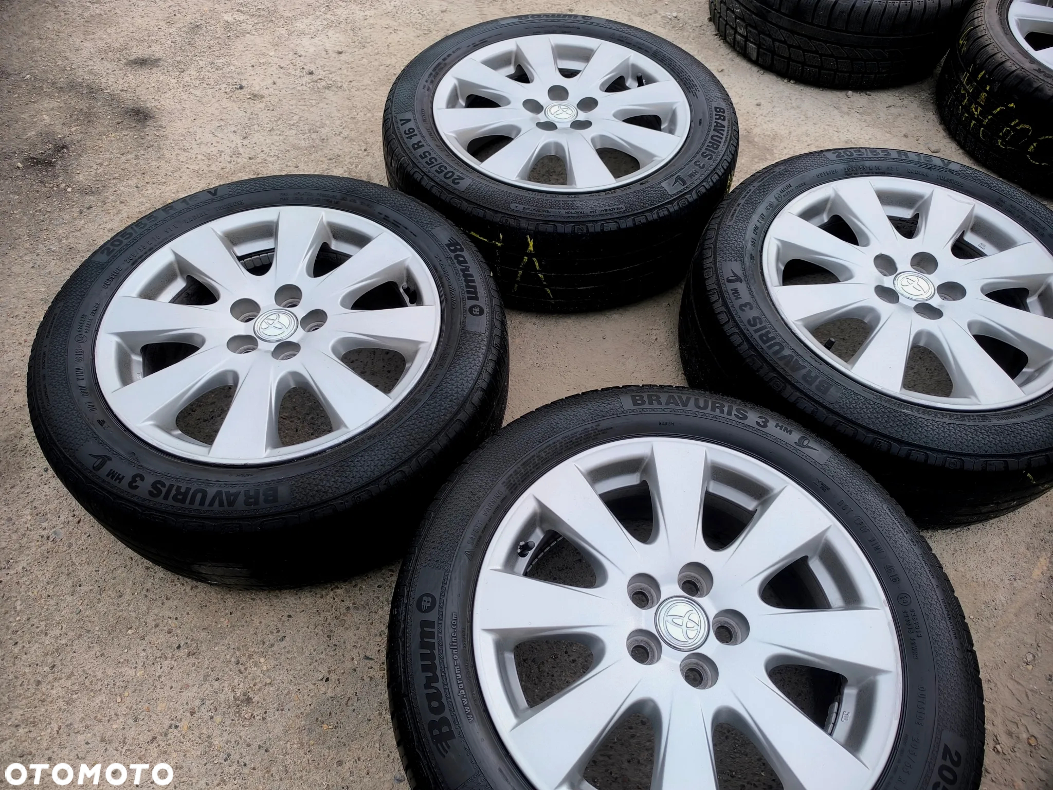 5x100 Felgi Aluminiowe Alufelgi 16 Koła Letnie Lato TOYOTA AVENSIS I II 2 CELICA CARINA E MATRIX PRIUS 4,5mm Legnica ALU-RAD 205/55 - 4