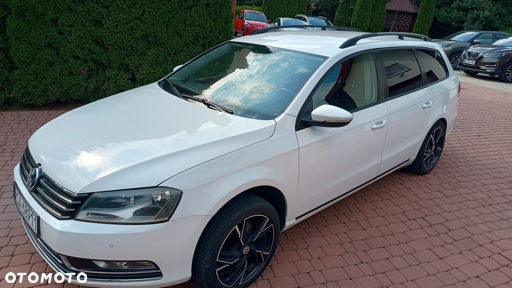Volkswagen Passat 2.0 TDI Comfortline DSG - 23