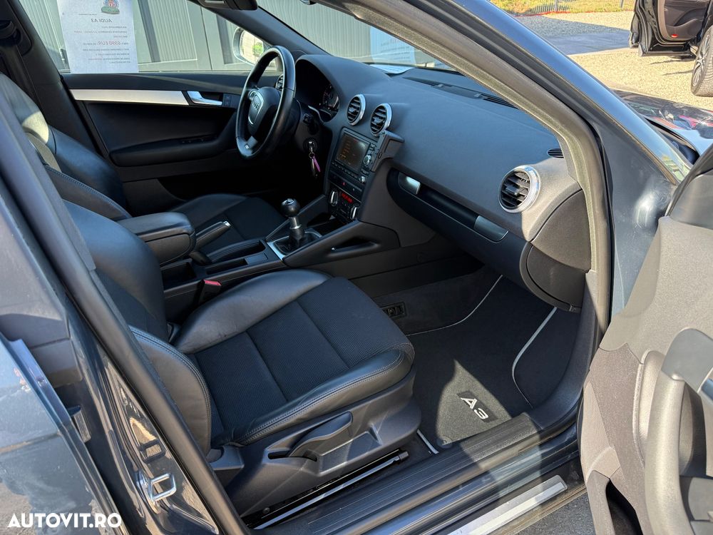 Audi A3 2.0 TDI ack S line Sportpaket plus - 10