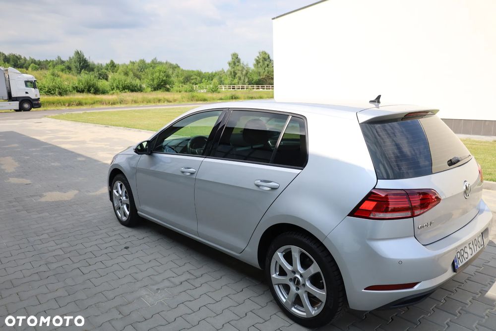 Volkswagen Golf 1.0 TSI (BlueMotion Technology) Comfortline - 8