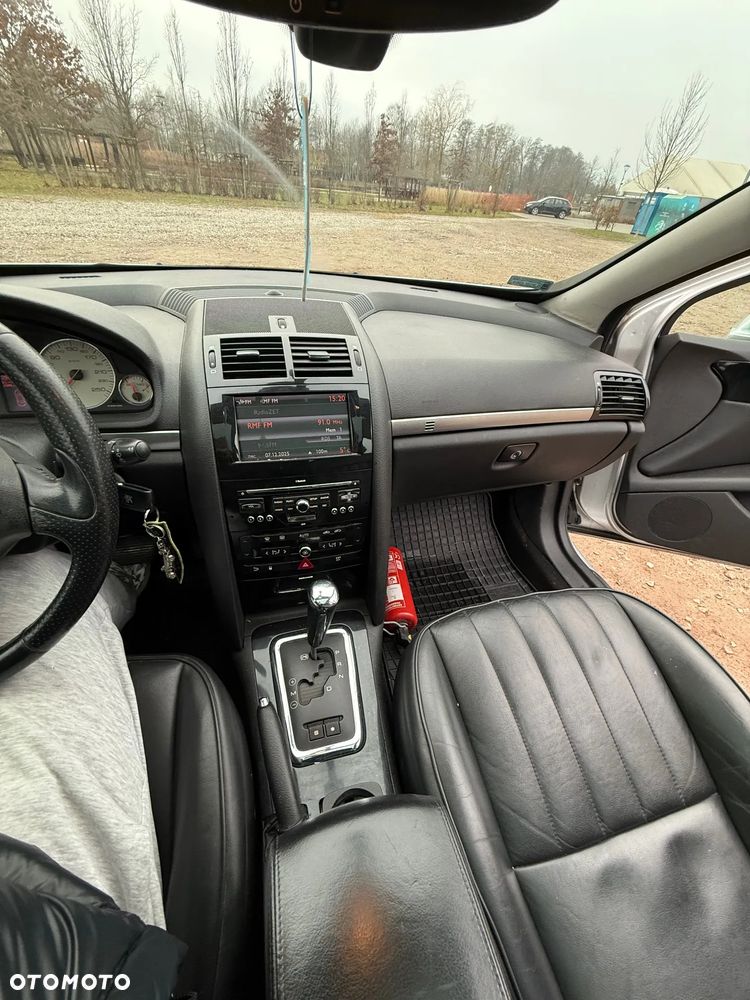 Peugeot 407 HDi 135 Automatik Business Line - 18