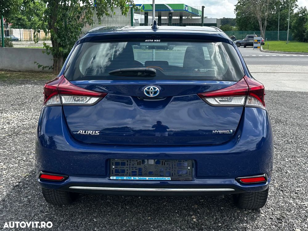 Toyota Auris - 3